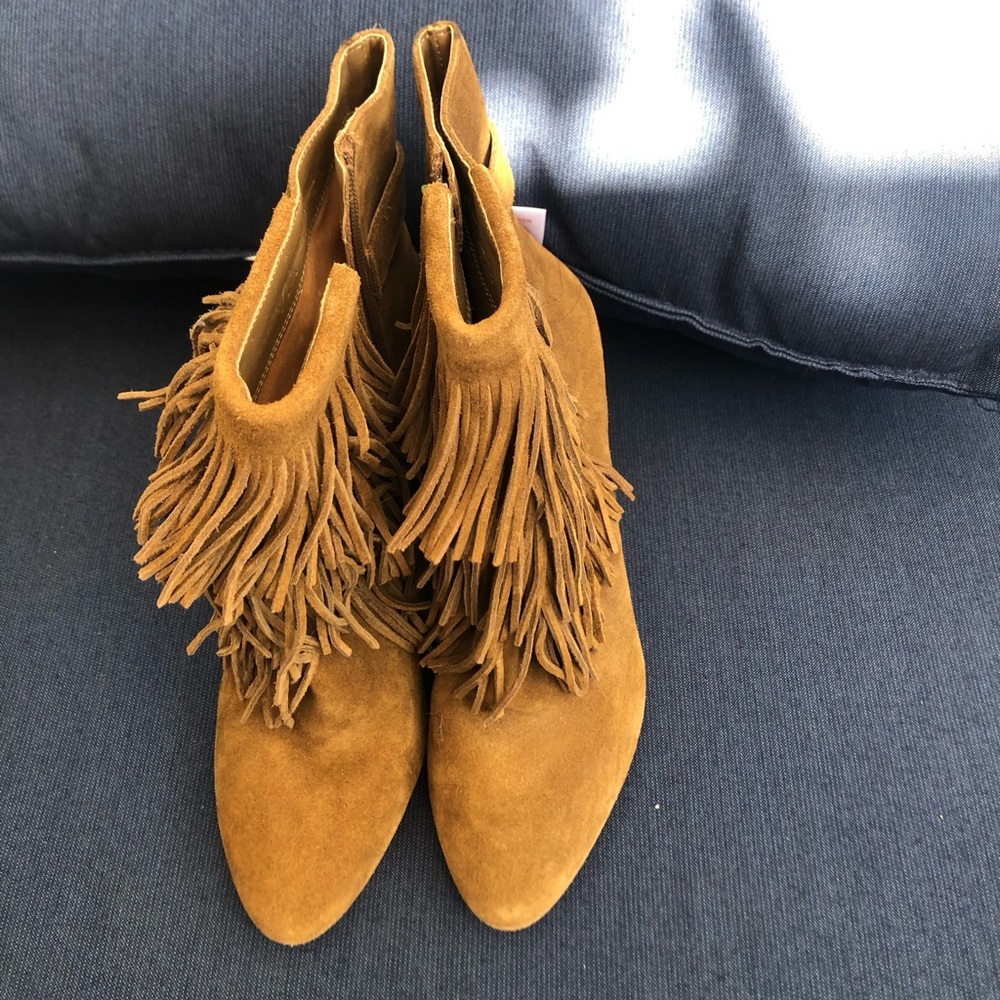 Via Spiga booties